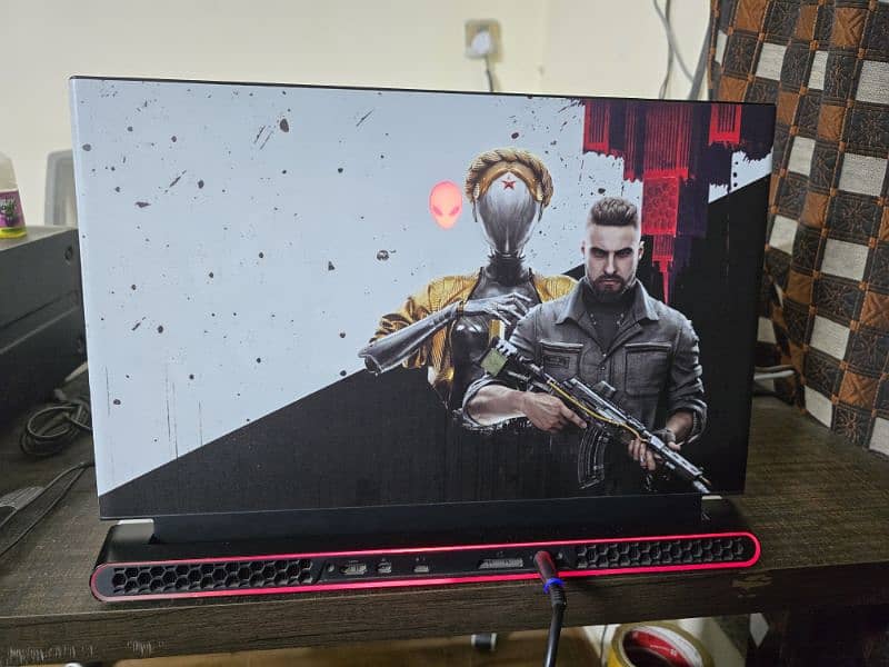 Alienware laptop for Sale / i7 / 2070 super card 7