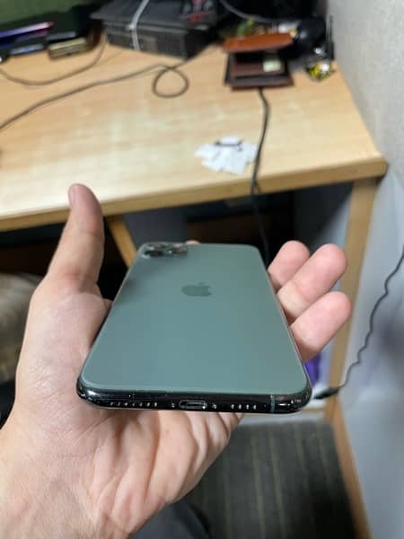 Iphone 11 ProMax 5