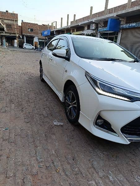 Toyota Altis Grande 2022 1