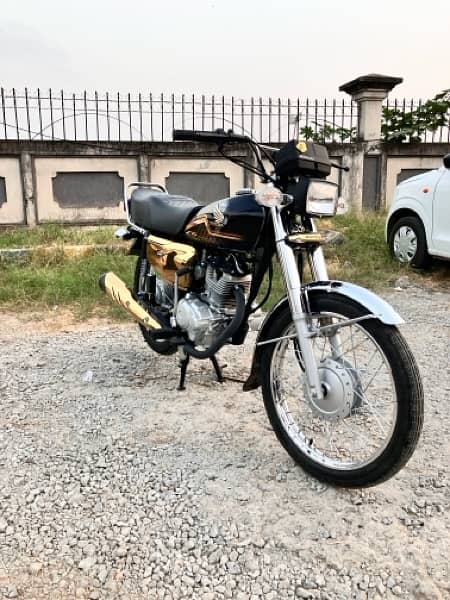 CG 125 se gold edition black 0