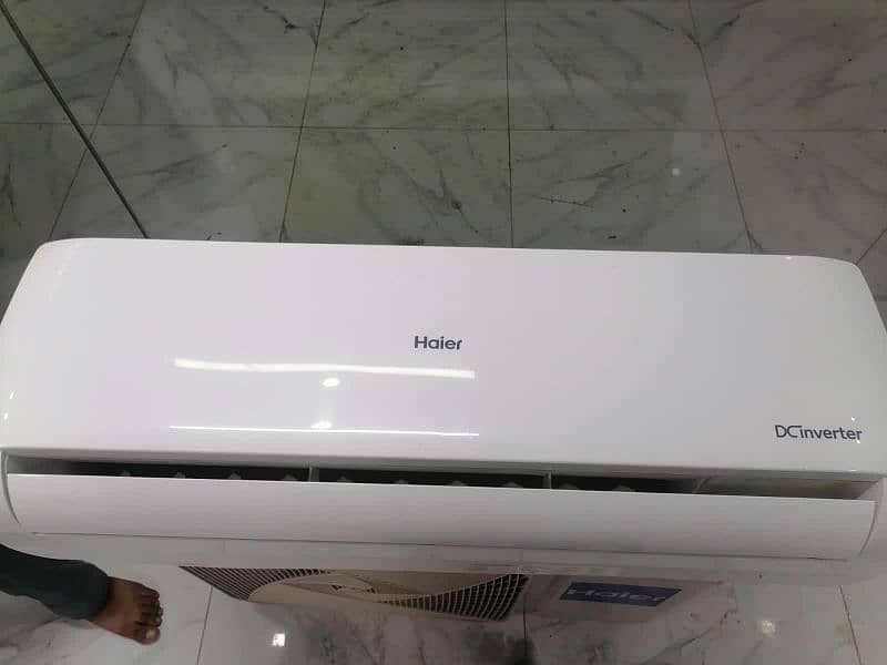 Haier 1.5 Ton DC Inverter 2