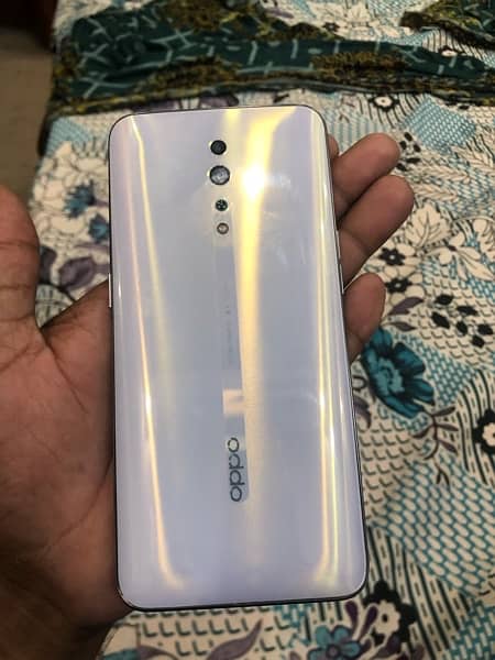 oppo rezo z 8/256gb condition 10/10 box available 7