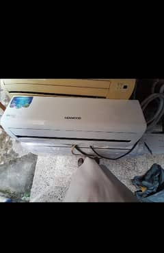 KENWOOD SIMPE 1.5 TON AC