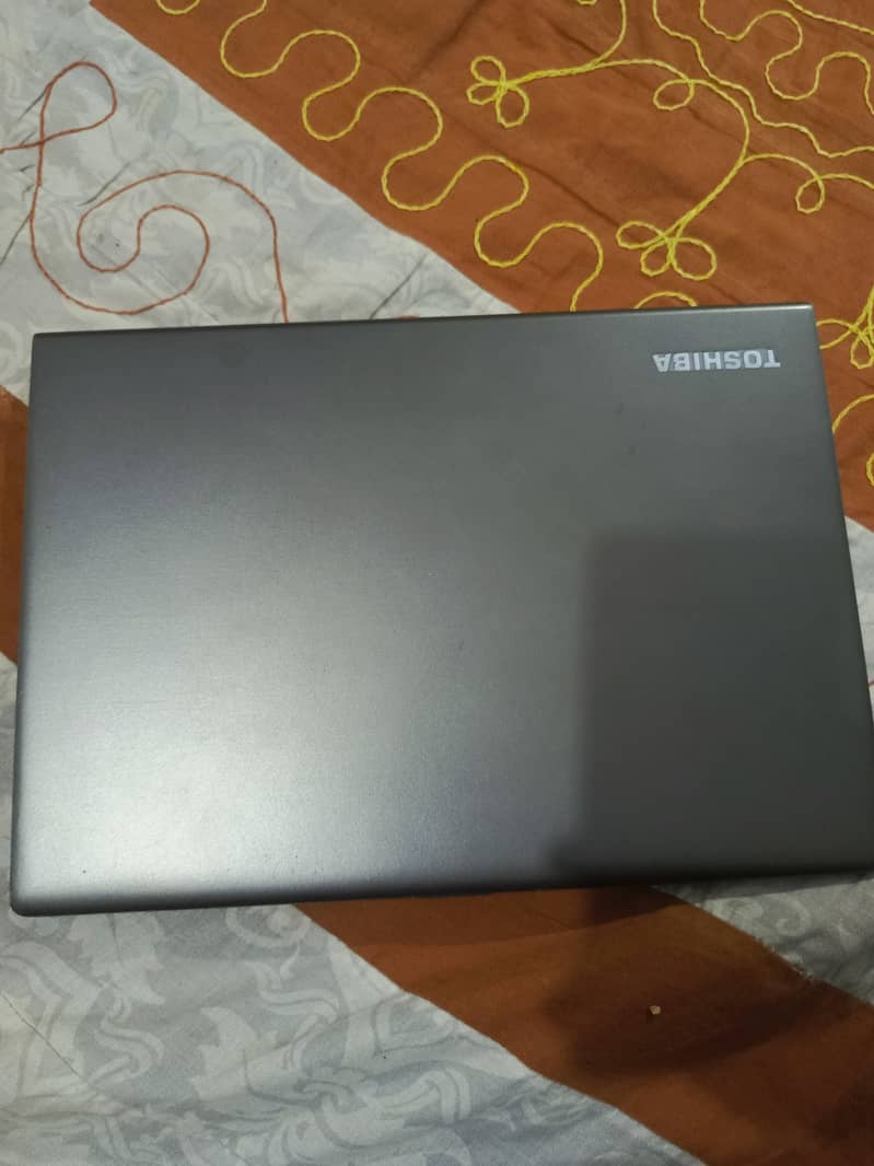 Toshiba portege i5 6th gen processor with 8GB ram and 256GB SSD 2