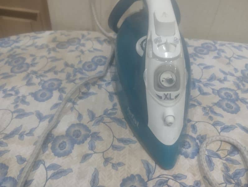 Tefal iron 1