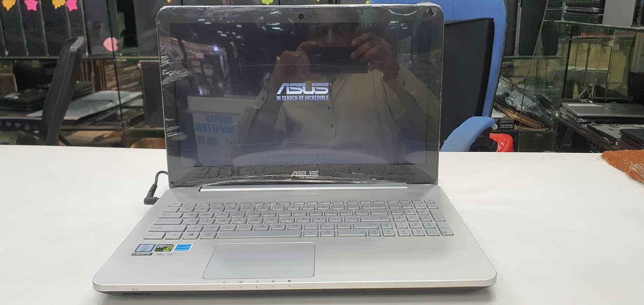 Asus gaming laptop with 4 gb graphic card for sale 9