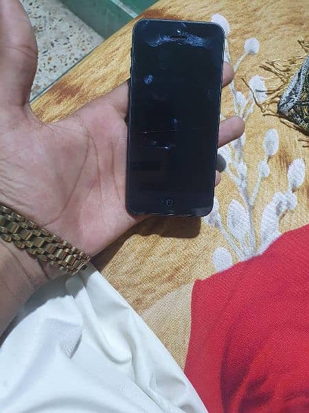 Iphone 5 PTA approved 10/10 condition 1