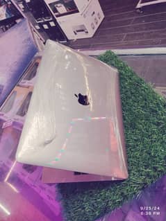 APPLE MACBOOK PRO 2018