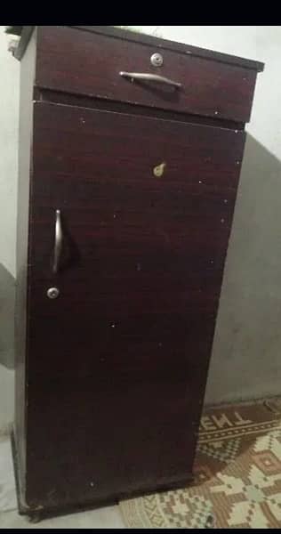 used Wardrob one door wali for urgent sale 0