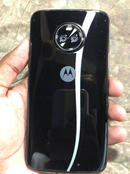 Moto x4 ram 4 stroage 64 all ok good condition bass 2 dot ha 0