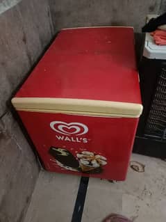 ice cream freezer