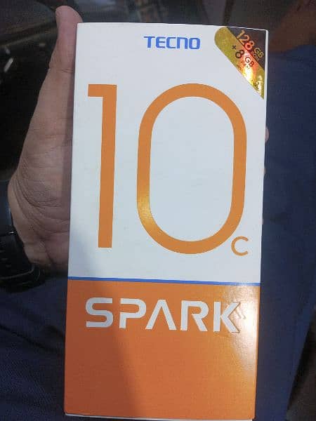 tecno spark 10c 4+4/128. . . 10/10 4