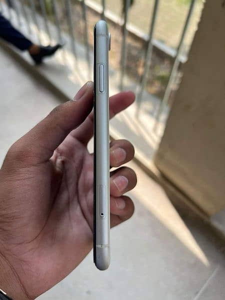 iPhone XR non pta 2