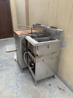 fryer and hot plate