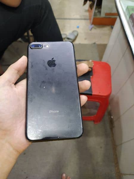 iphone 7 plus 10/9 condition official pta approved 3