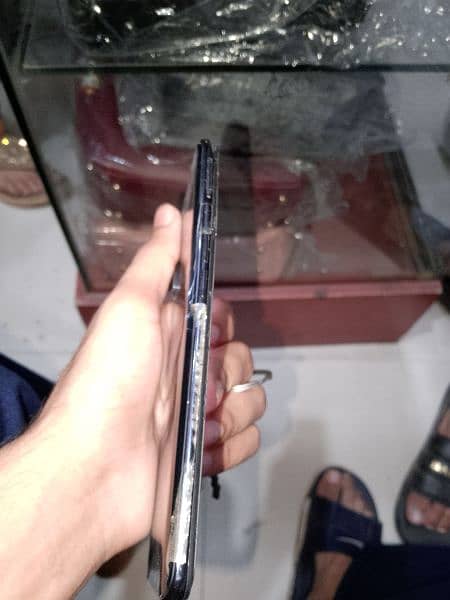 oppo F15 3