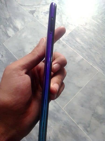 Tecno spark 4 3/32 only mObile 6