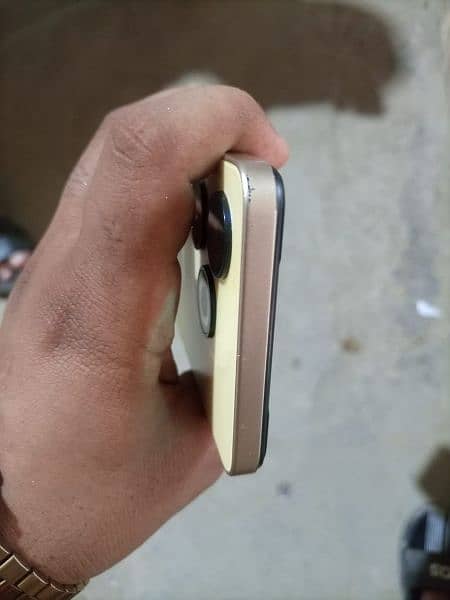 Infinix Smart 8 1