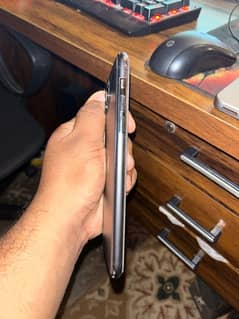 iPhone 11 pro max 256gb non pta 0