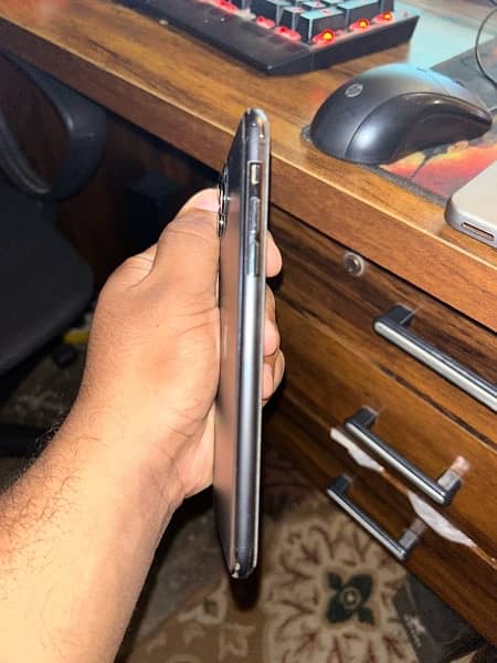 iPhone 11 pro max 256gb non pta 0