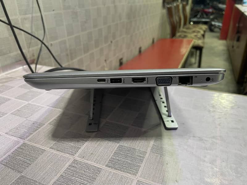 HP ProBook 430 G4 (0322-8832611) 7