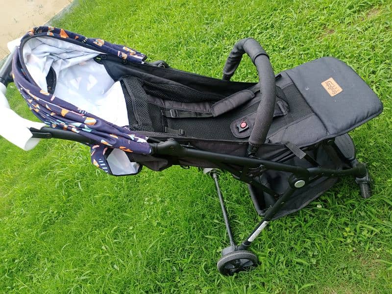 Pram/Stroller 2