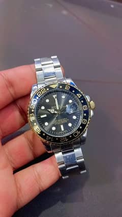 Rolex GMT-Master II
40mm 116713LN Oyster Stainless Steel & Yellow Gold