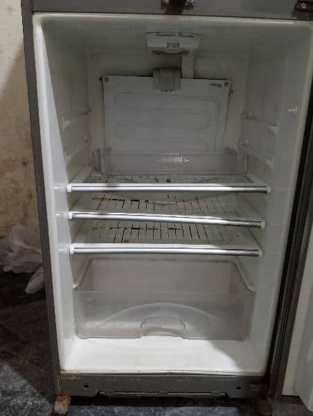 Dawlance refrigerator 2019 model 6