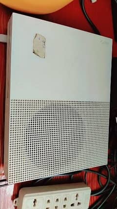 Xbox one s series  console with 2 controls 0