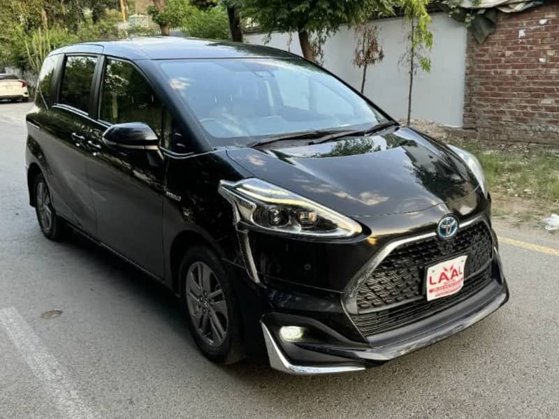 Toyota Sienta G 2018 8