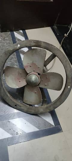 gfc exhaust fan with orignal motor bhtreen condition