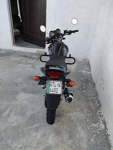 Yamaha YBR 125 G black 2