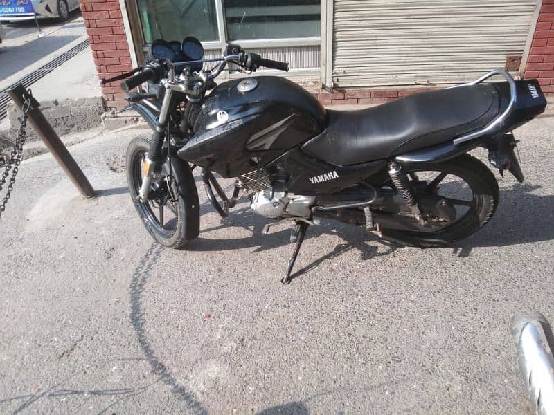 ybr 125 1