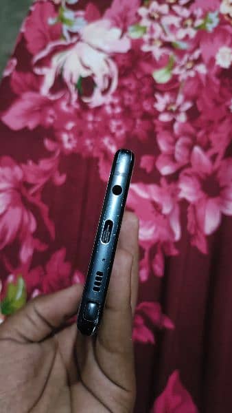 Samsung galaxy note 9 just in 25k 7