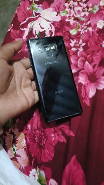 Samsung galaxy note 9 just in 25k 9