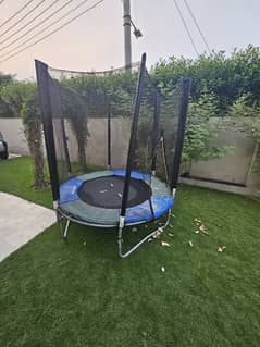 6 feet trampoline for sale