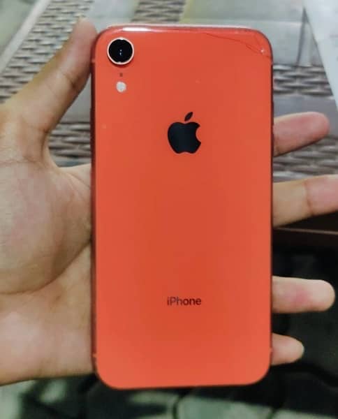 I phone XR non pta 64gb water pack 4