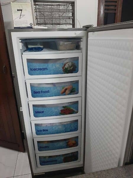 dawlance vartical freezer 2