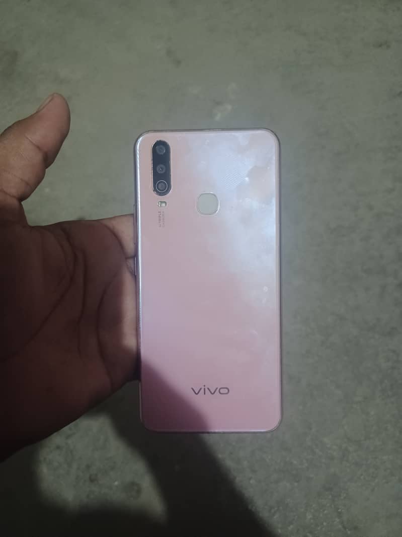 vivo y17 8gb raam 256gb mamery 1