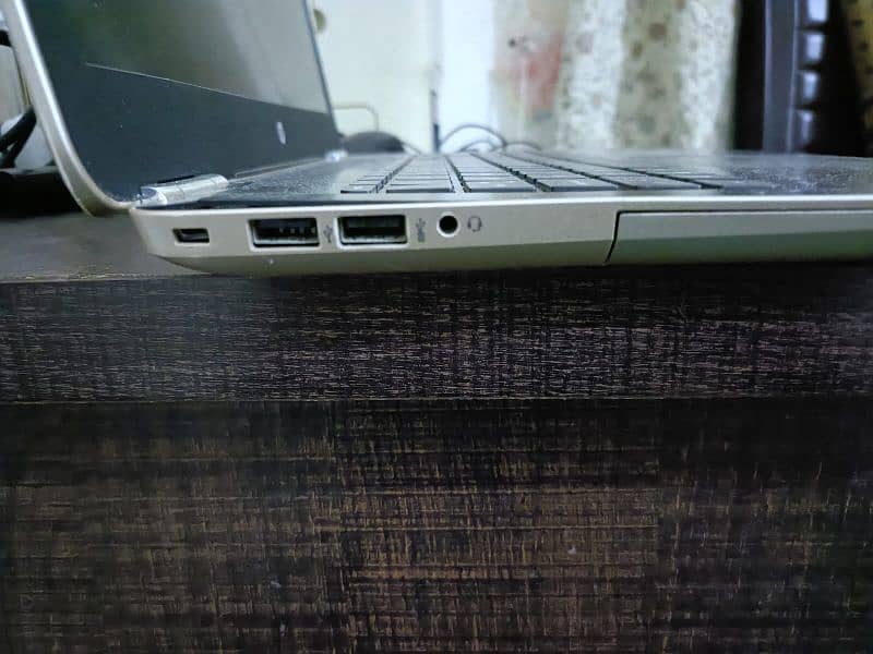 urgent sale hp leptop home use 7