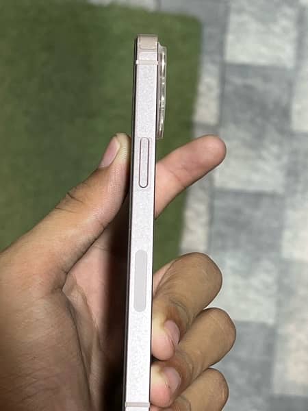 iphone 13 jv128gb bilkul lush phone hy 5