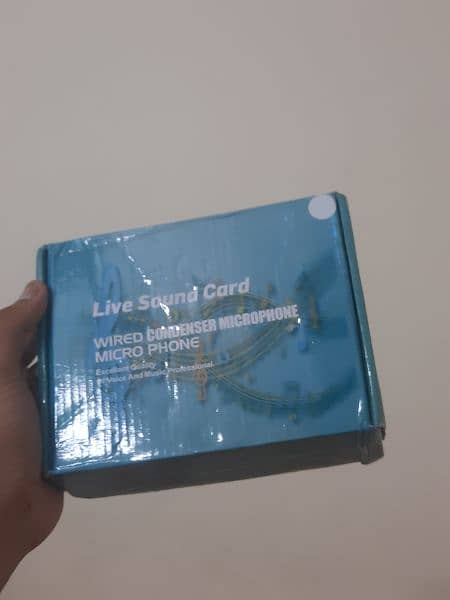 v8 Live Sound card 4