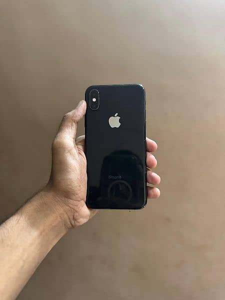 iphone xs factory unlocked 64 gb with box 0