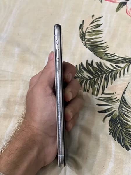 iphone xs max 3