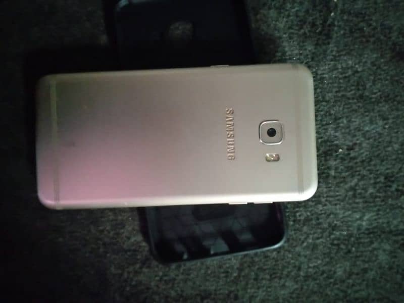 Samsung C5 pro 4/64. 0