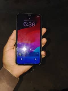 IPhone 11  64 GB Black  Colour