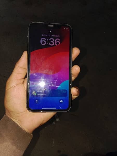 IPhone 11  64 GB Black  Colour 0