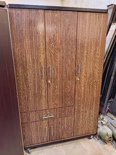 3 door Almari wardrobe cupboard