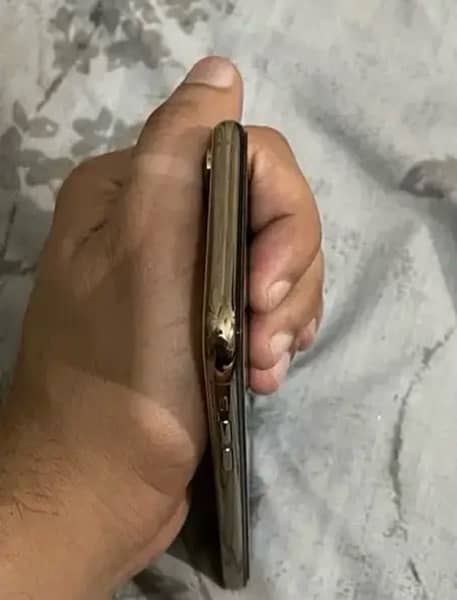 iPhone Xs dual PTA approved 4