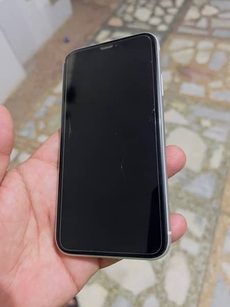 IPHONE XR 64 GB Good condition all ok sim working 5